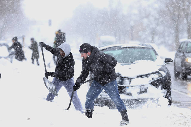 Snow Records Toppled In South Dakota Minnesota Wisconsin The Garden