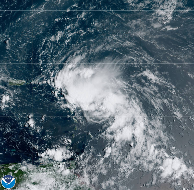 2 storms pose possible double threat to US Gulf Coast - The Garden Island