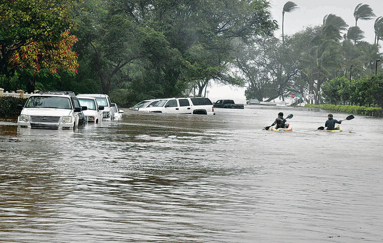 Hawaii shifts into recovery mode after storm